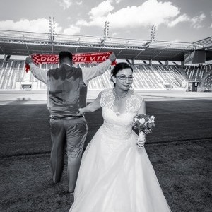 Esküvő fotózás a DVTK Stadionban